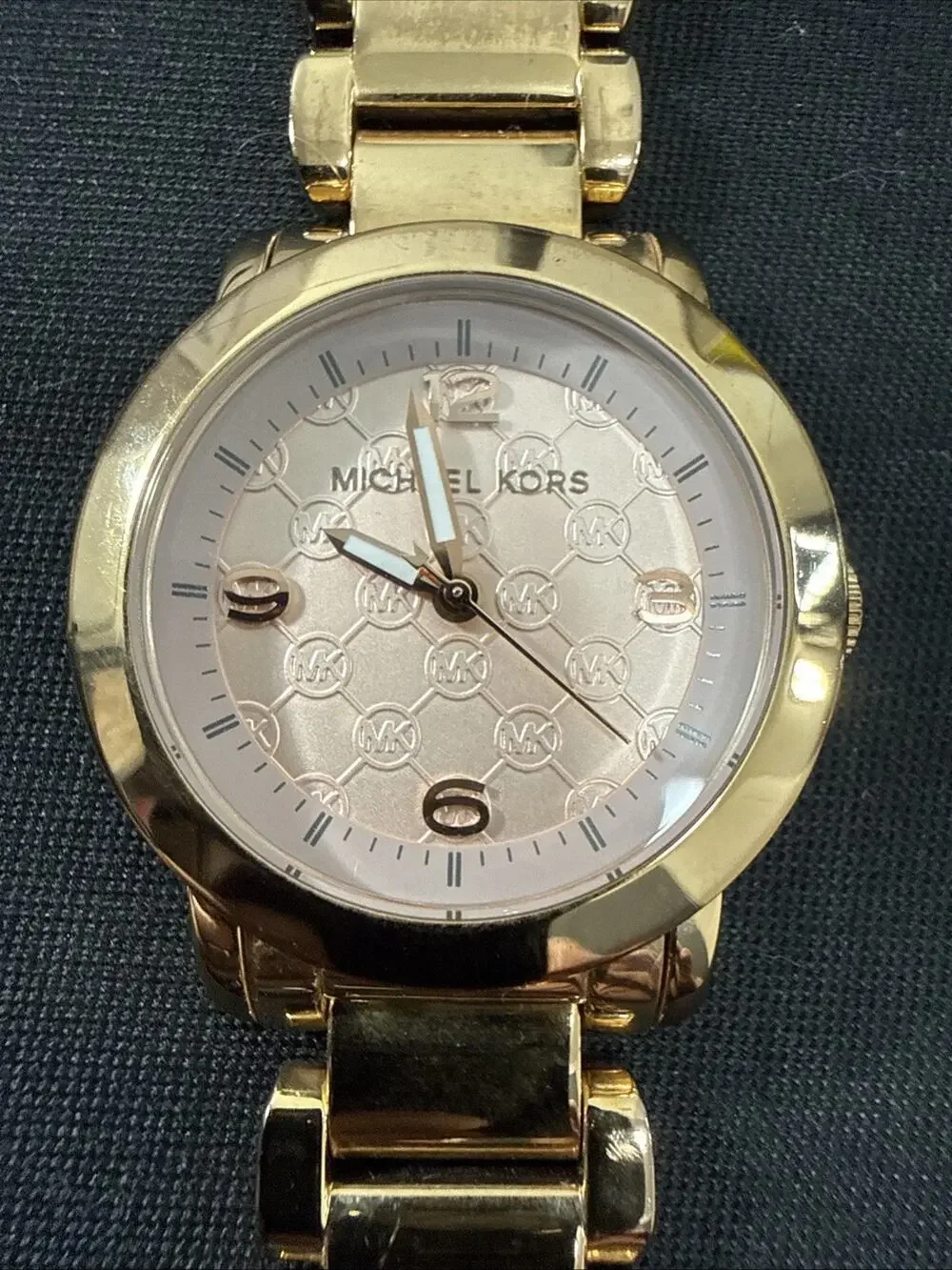 MICHAEL KORS RUNWAY MK-3159 WOMENS WRISTWATCH NEW BATTERY 34mm 6.75” Wrist Band